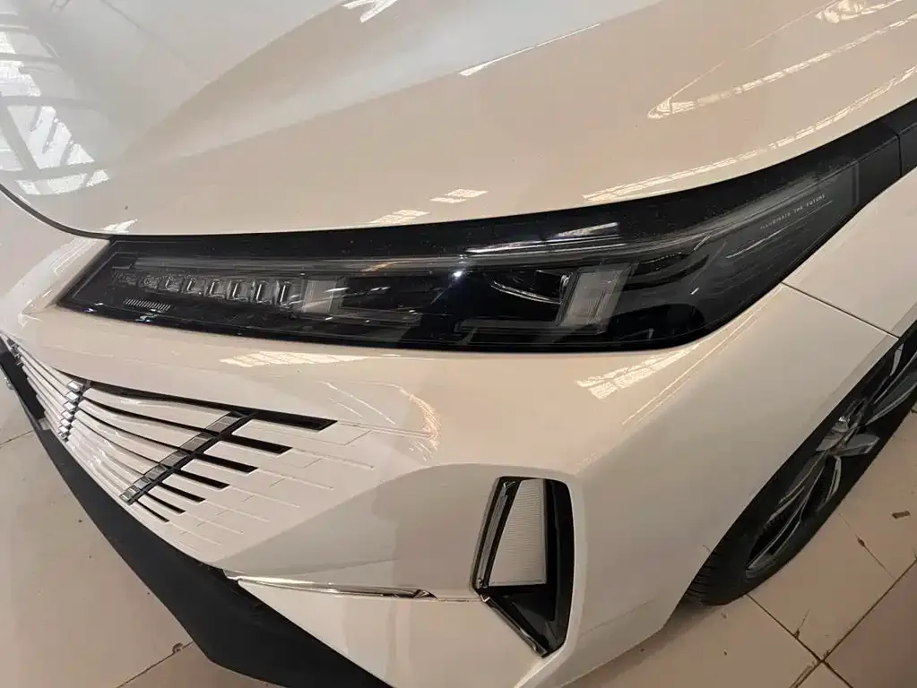 Changan Eado 2024 из CN, фото 2