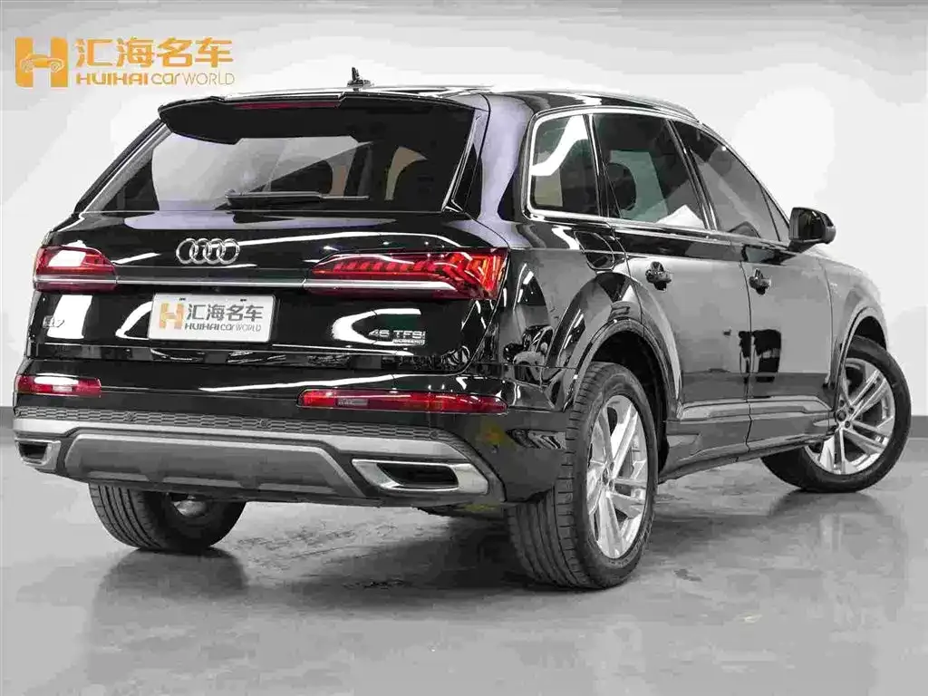 Audi Q7 — фото 3