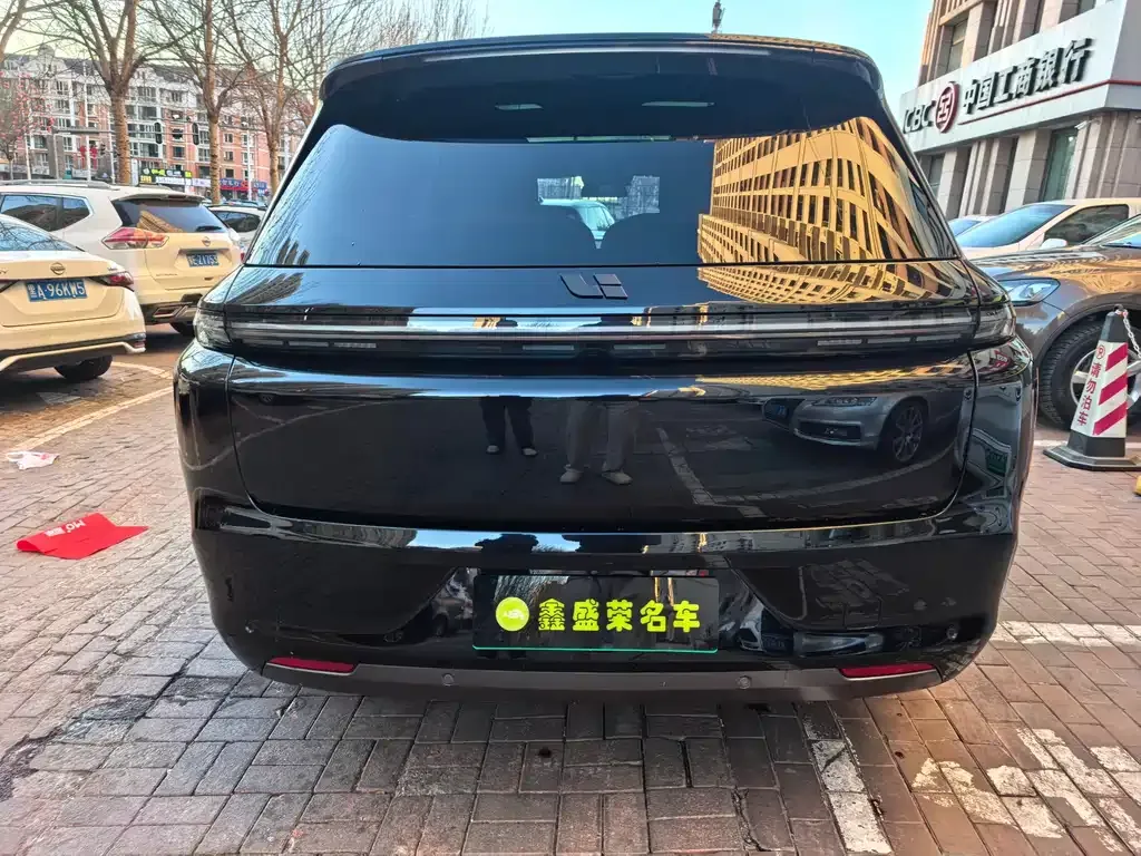 Li Auto L8 2023 из CN, фото 8