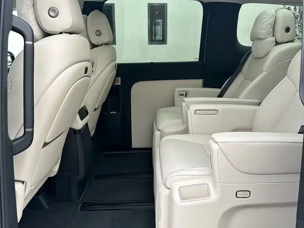 Li Auto MEGA 2025 из CN, фото 2
