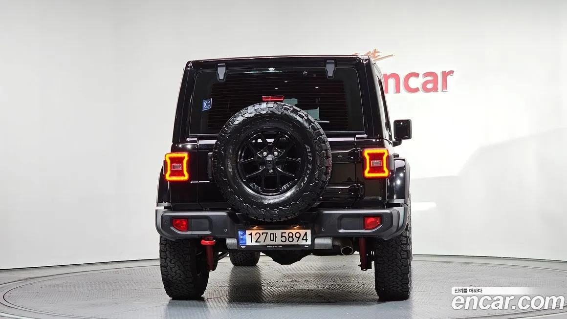 Jeep Wrangler 2024 из KR, фото 3