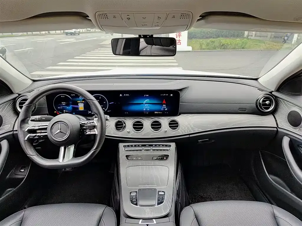 Mercedes-Benz E-Class 2021 из CN, фото 4