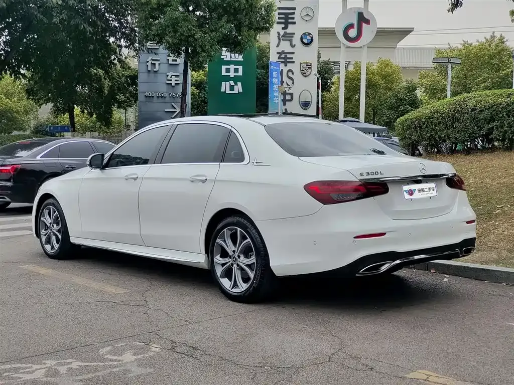 Mercedes-Benz E-Class 2021 из CN, фото 10