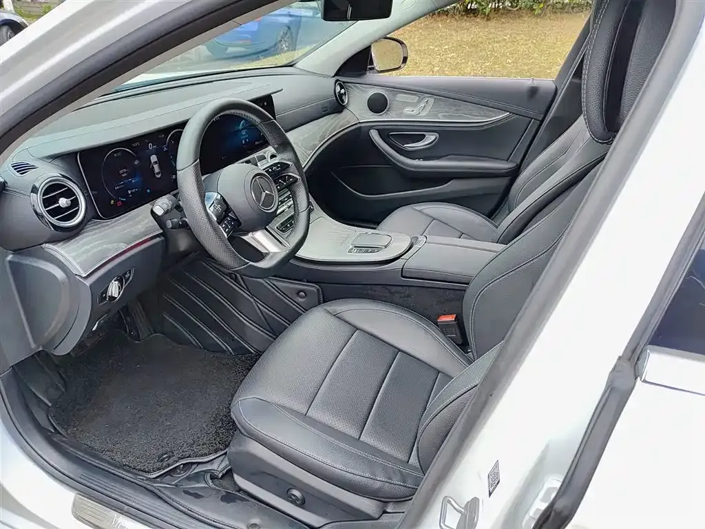 Mercedes-Benz E-Class 2021 из CN, фото 5