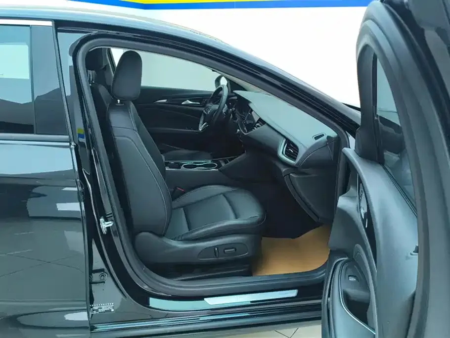 Buick Regal 2024 из CN, фото 8