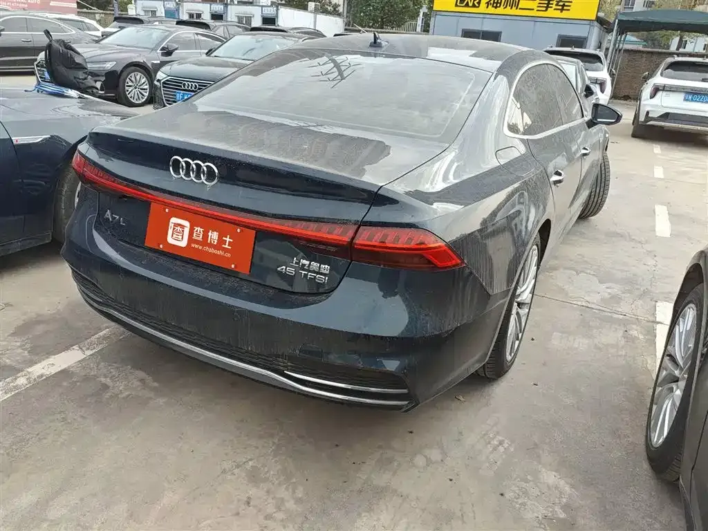 Audi A7L 2024 из CN, фото 6