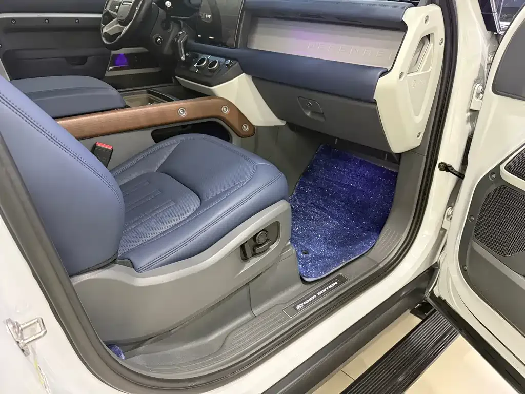 Land Rover Defender 2022 из CN, фото 10