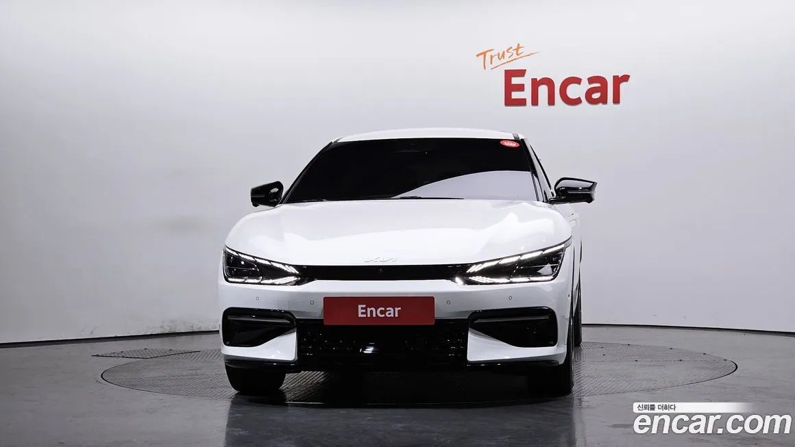 Kia EV6 — фото 4