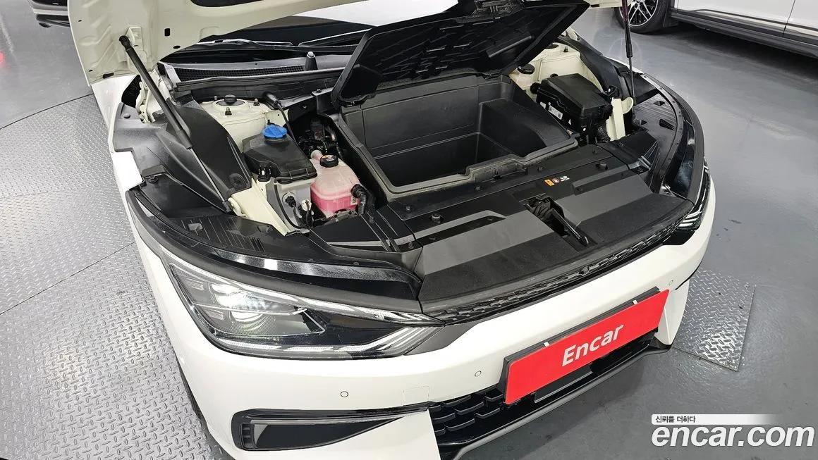 Kia EV6 — фото 3