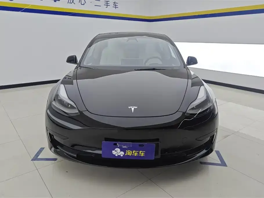 Tesla Model 3 — фото 3
