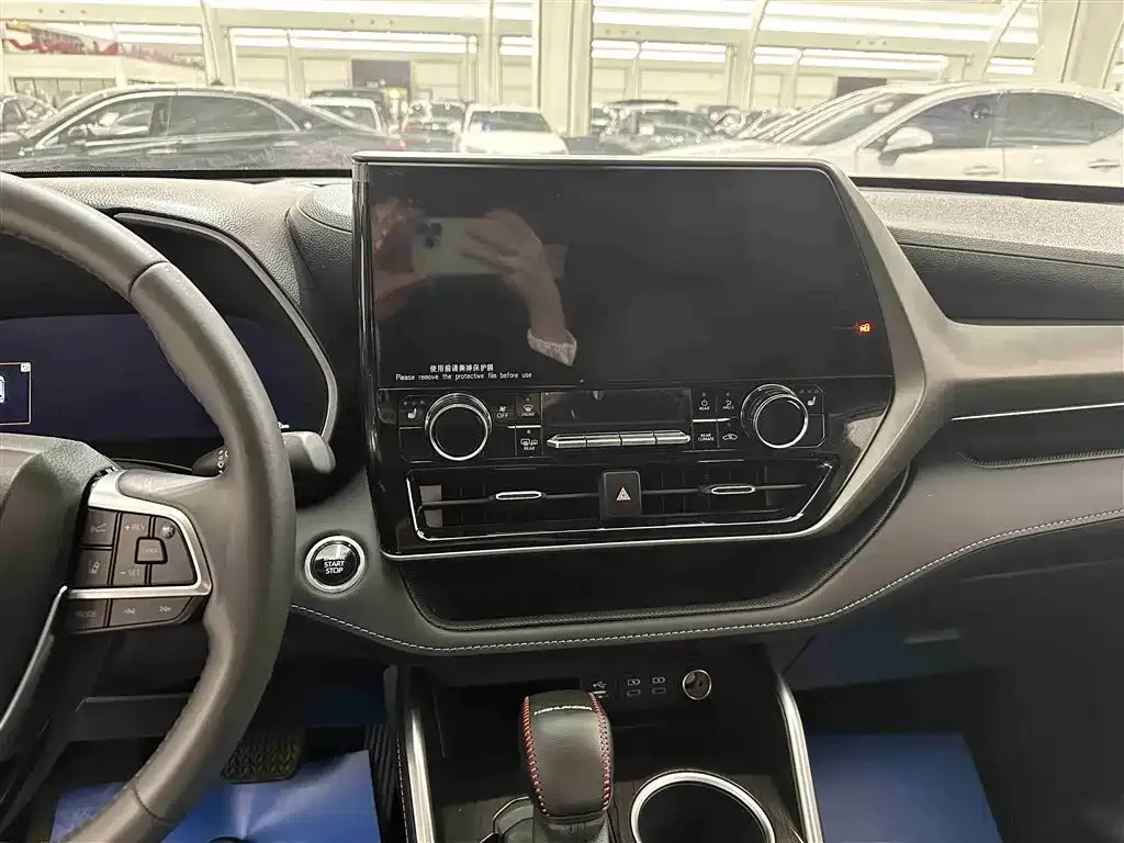Toyota Highlander 2025 из CN, фото 8