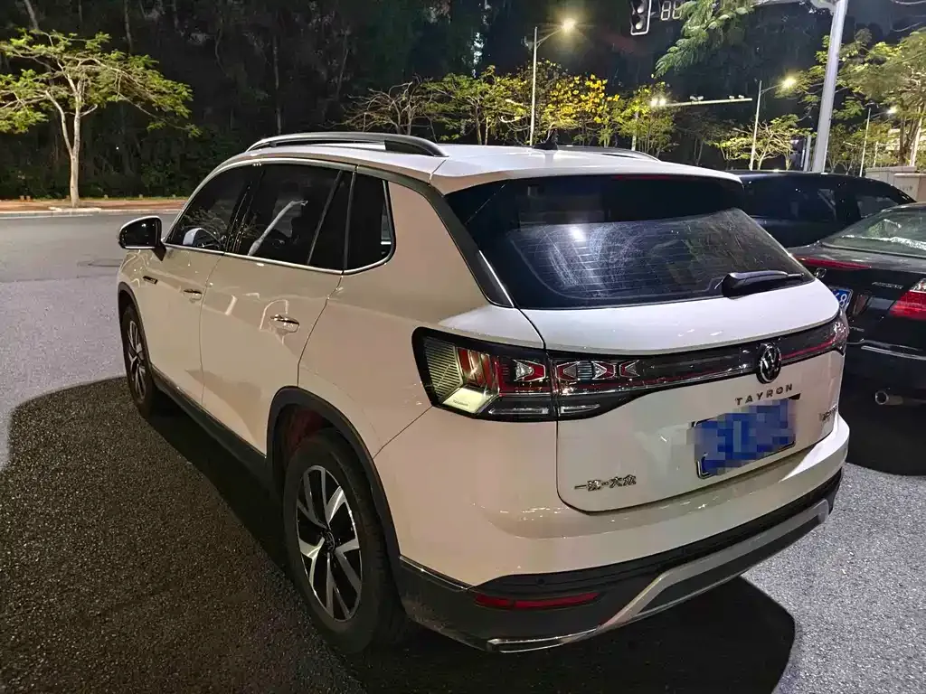 Volkswagen Tayron 2022 из CN, фото 4