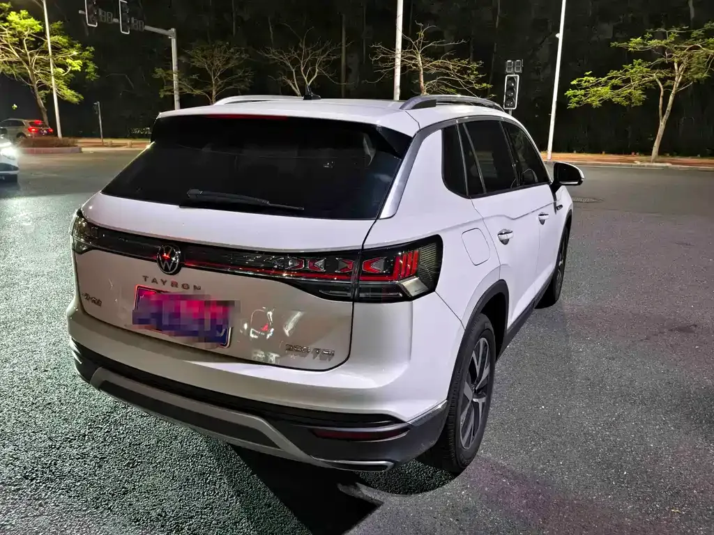 Volkswagen Tayron 2022 из CN, фото 5