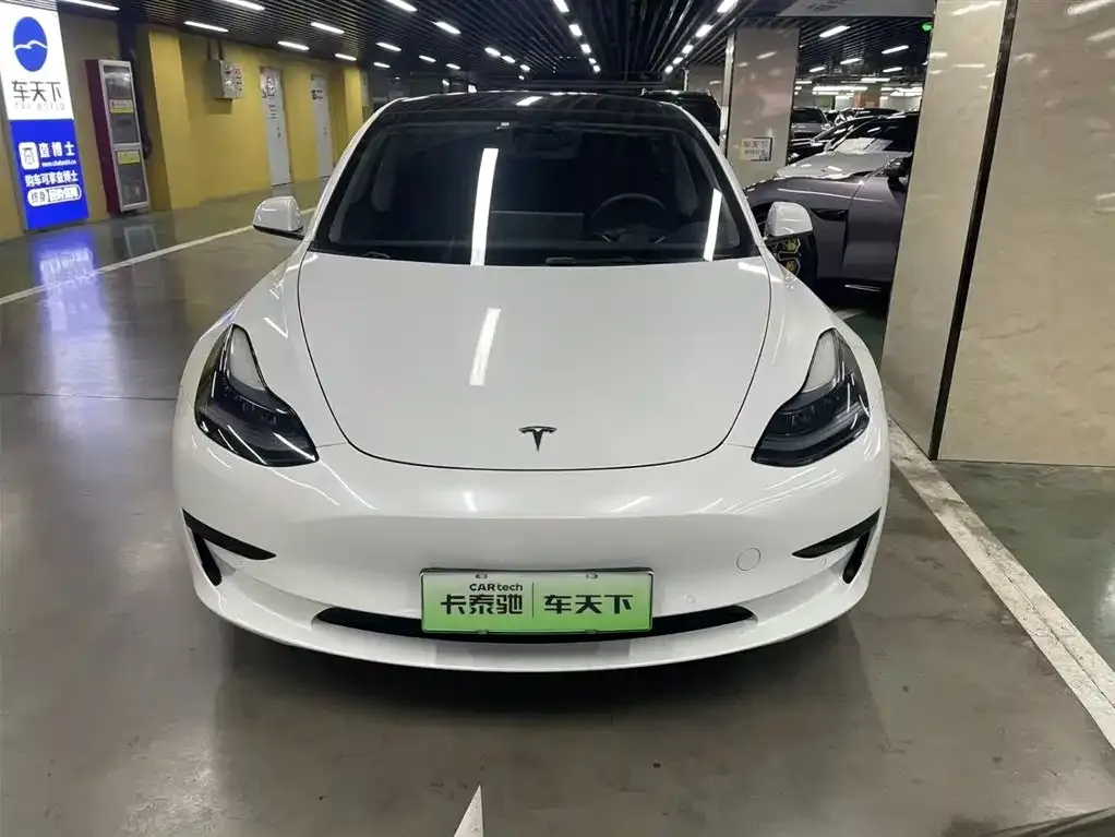 Tesla Model 3 2022 из CN, фото 5