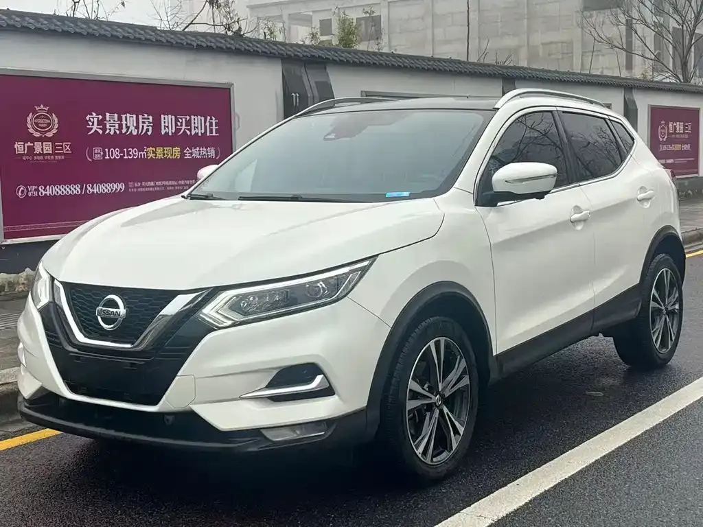 Nissan Qashqai — фото 5