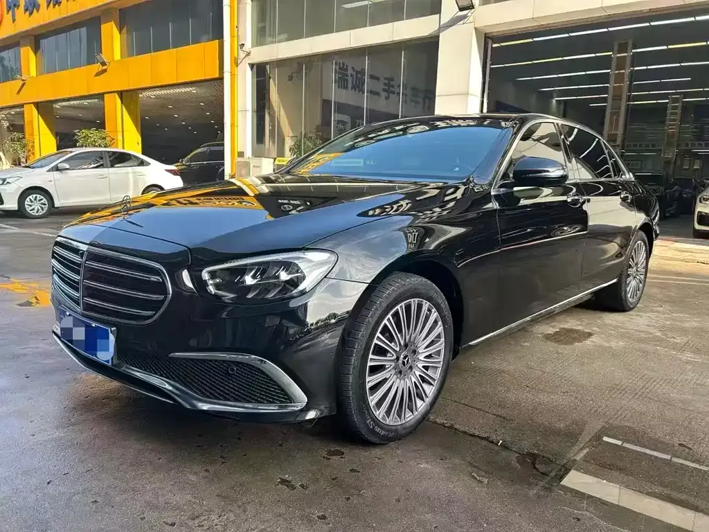Mercedes-Benz E-Class 2022 из CN, фото 1