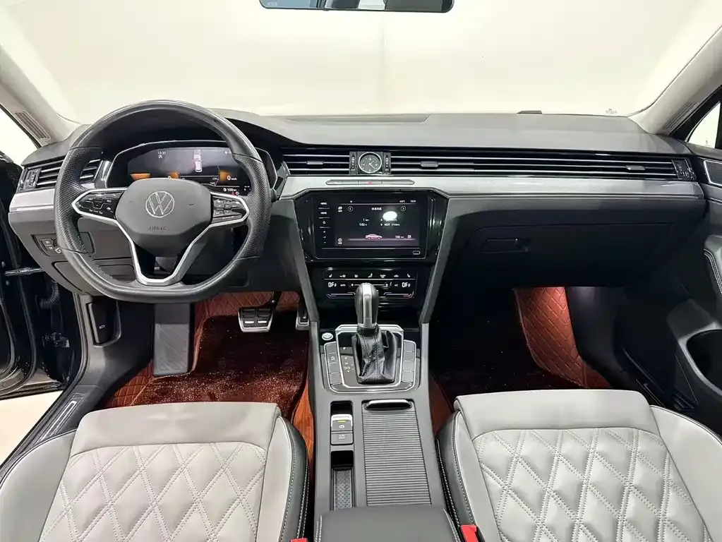 Volkswagen Magotan 2023 из CN, фото 9