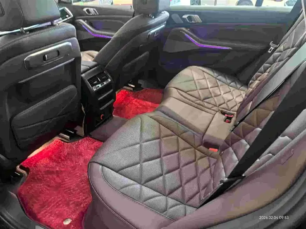 BMW X5 2025 из CN, фото 2