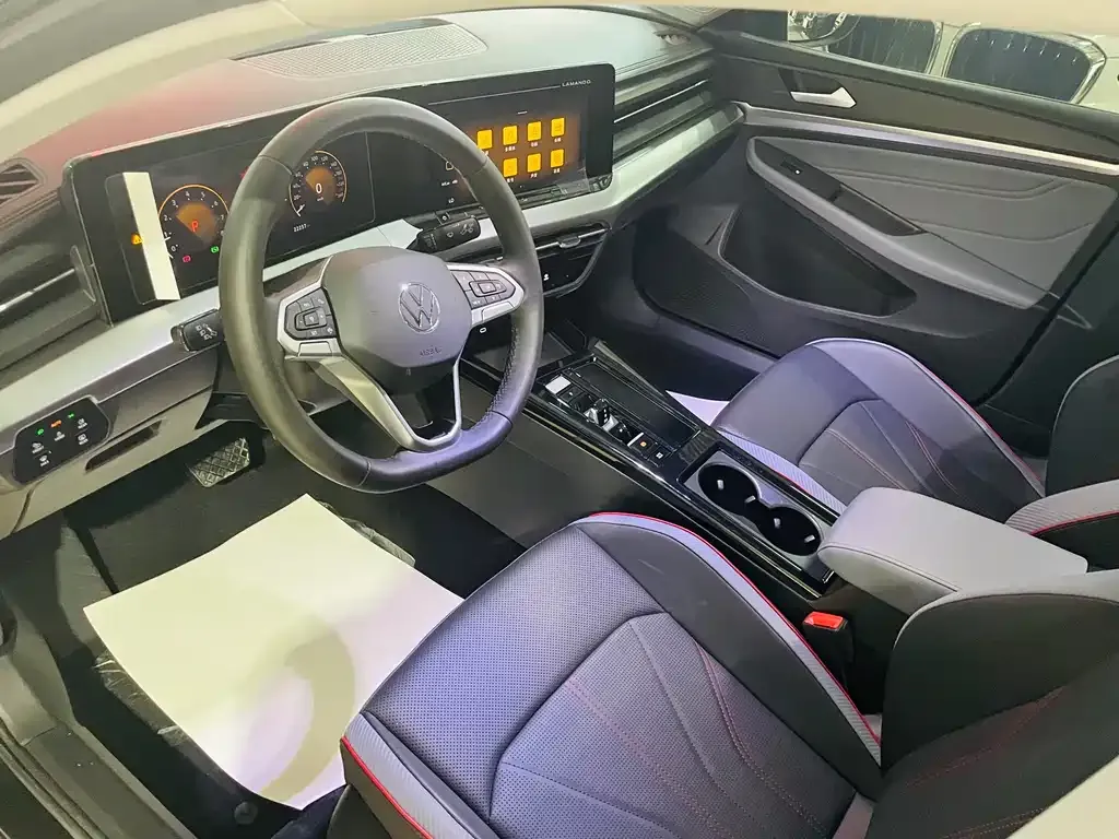 Volkswagen Lamando 2023 из CN, фото 6