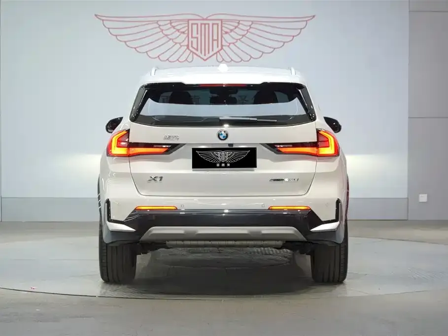 BMW X1 2025 из CN, фото 8