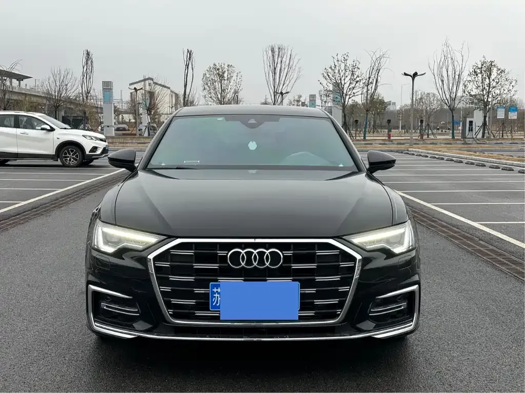 Audi A6L 2023 из CN, фото 2