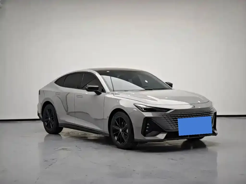 Changan UNI-V 2023 из CN, фото 3