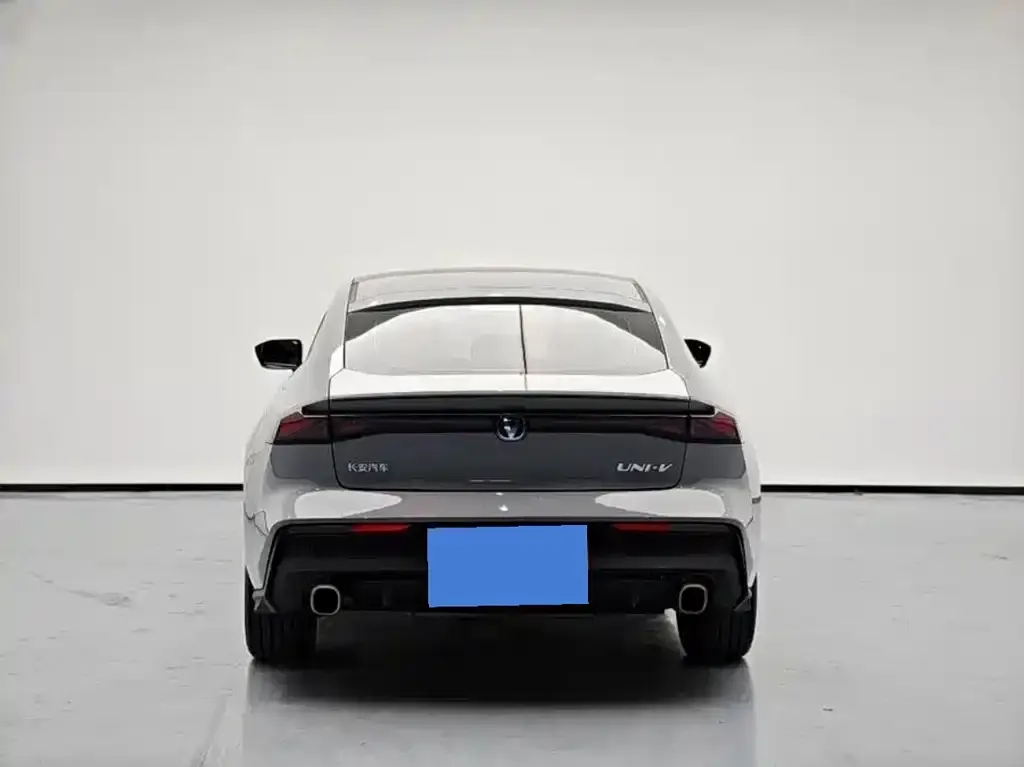 Changan UNI-V 2023 из CN, фото 4