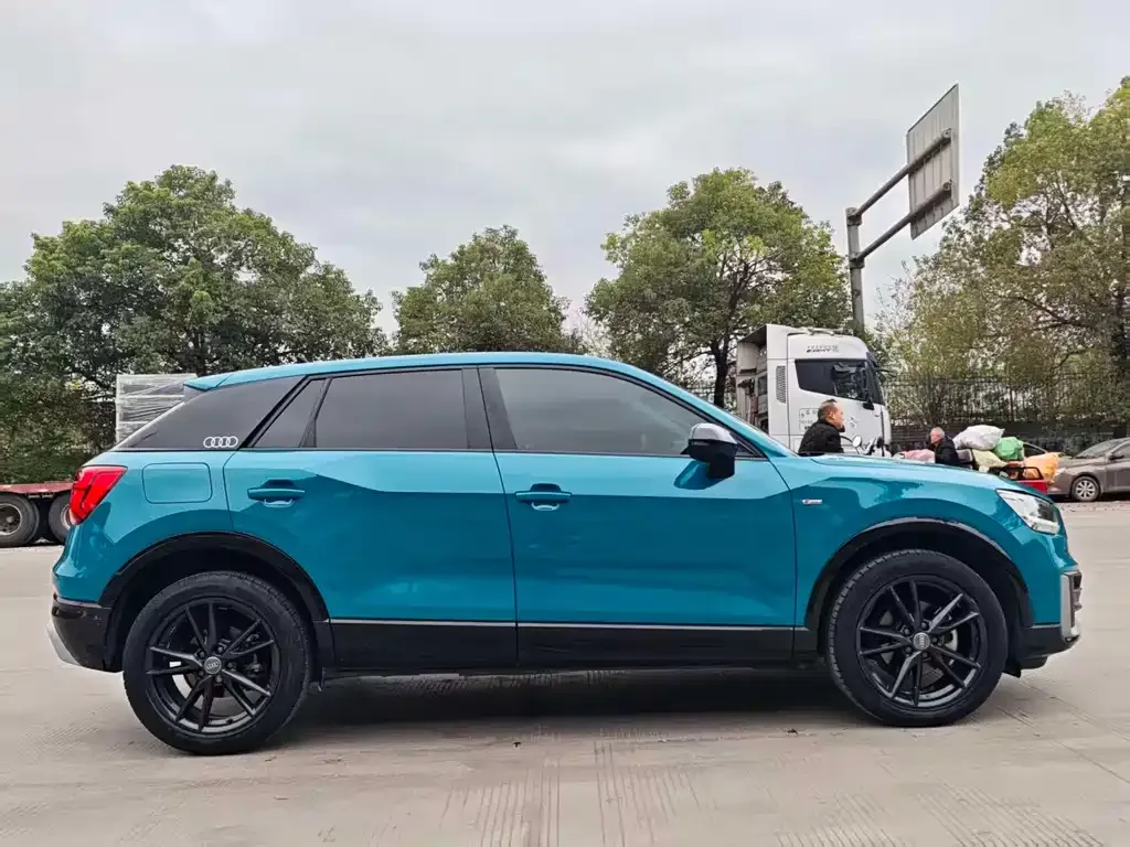 Audi Q2L 2021 из CN, фото 6