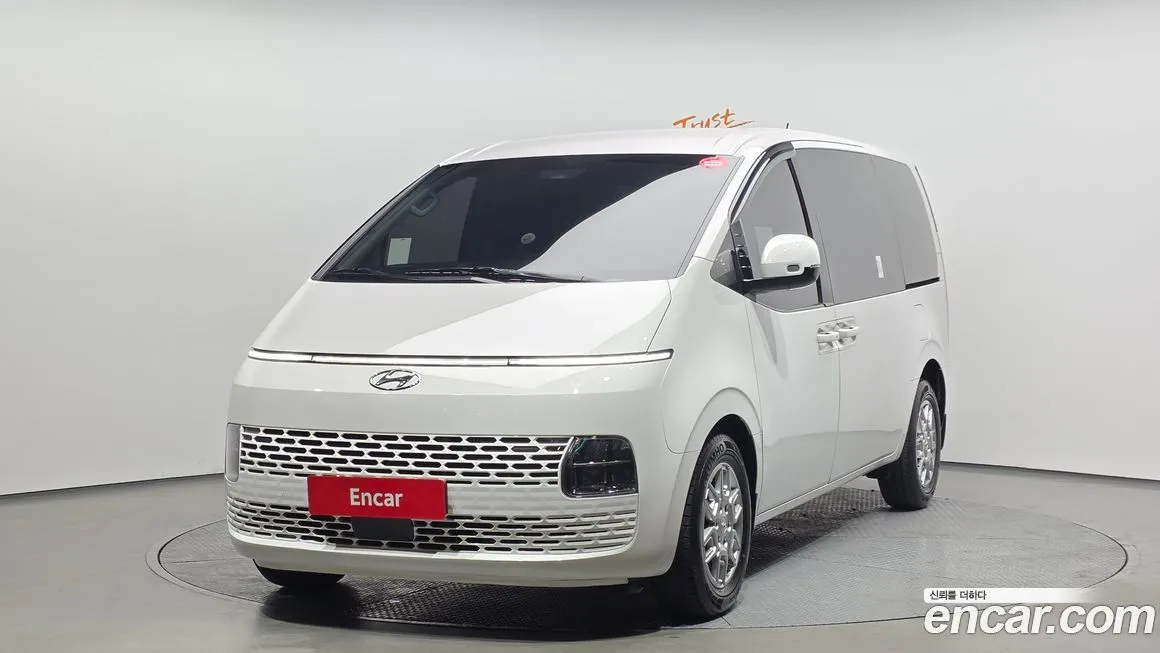Hyundai Staria 2023 из KR, фото 1