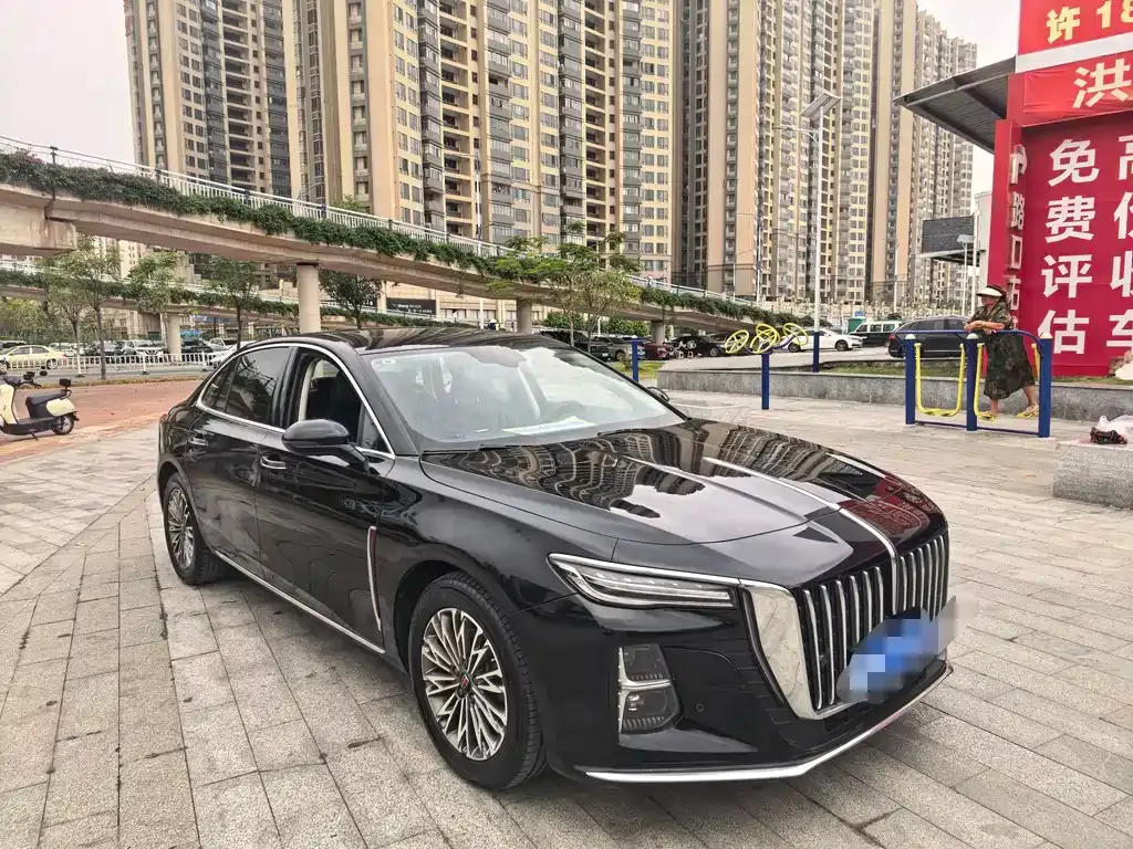 Hongqi H5 — фото 9