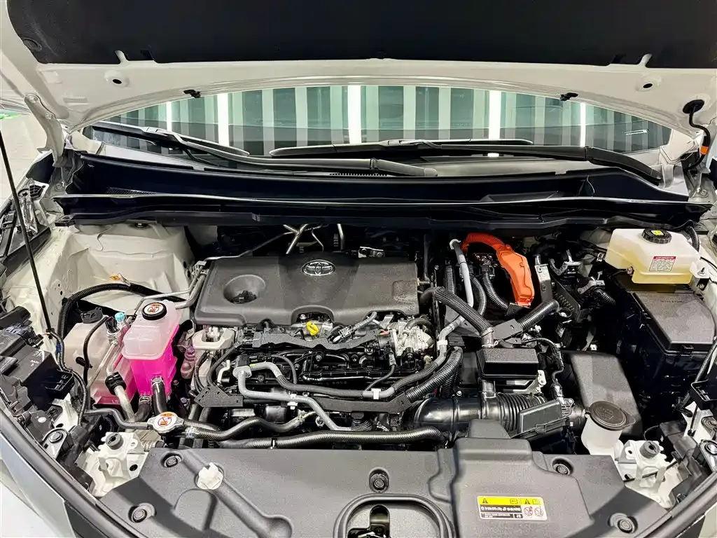 Toyota Granvia 2025 из CN, фото 8