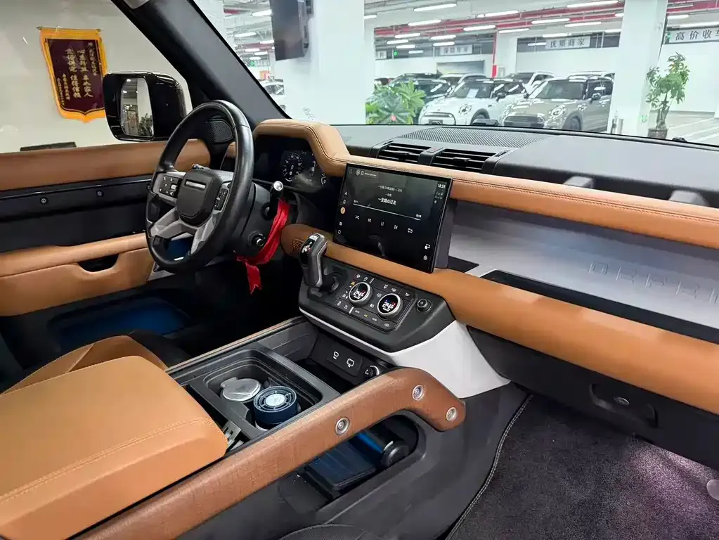 Land Rover Defender 2022 из CN, фото 9