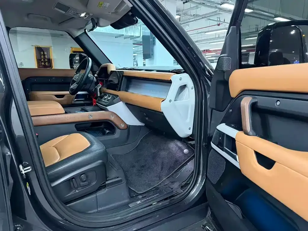 Land Rover Defender 2022 из CN, фото 3