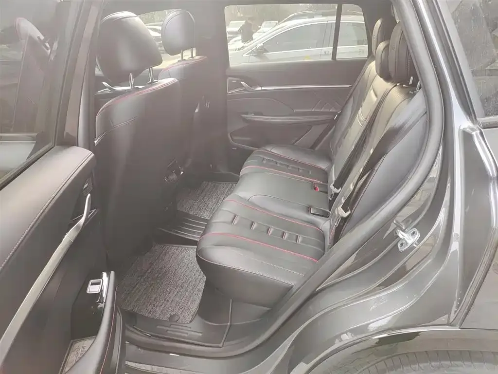 Roewe RX5 MAX 2022 из CN, фото 2