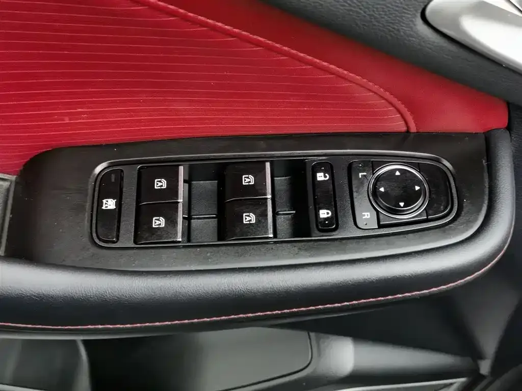 GAC Motor Trumpchi GS4 — фото 7