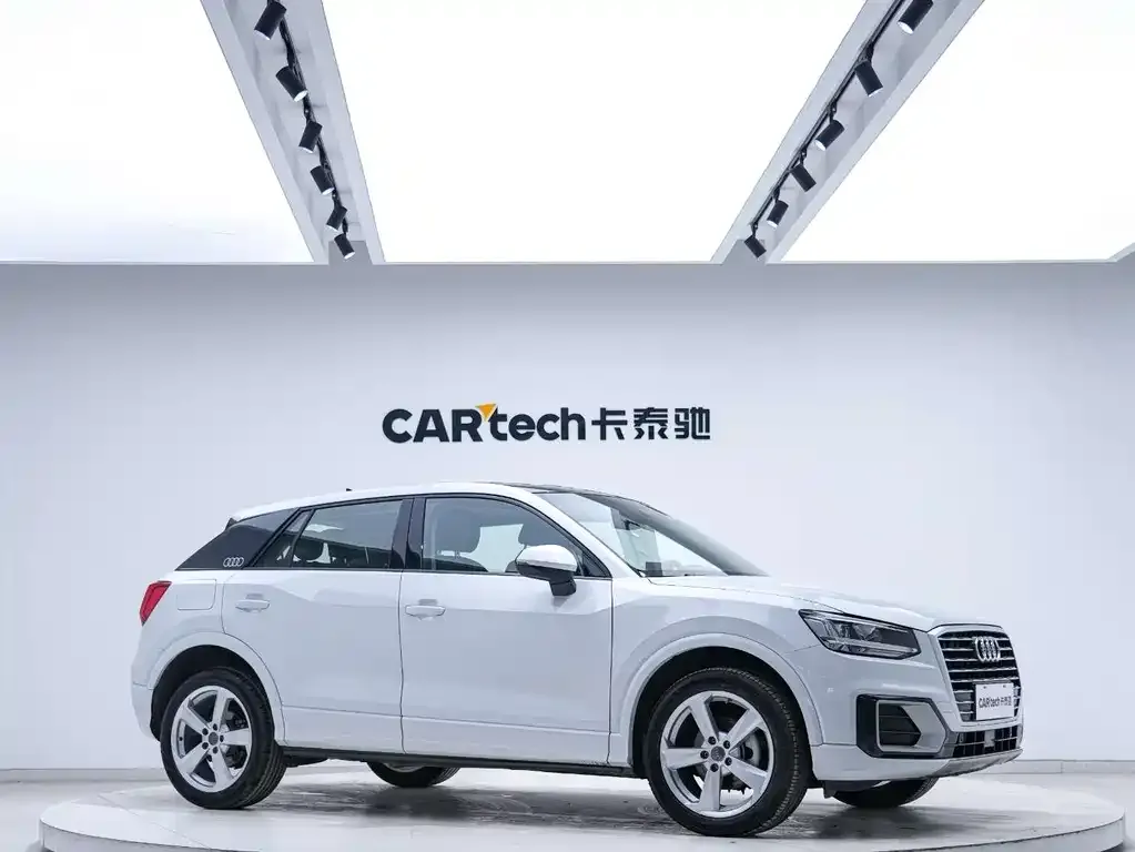 Audi Q2L 2021 из CN, фото 8