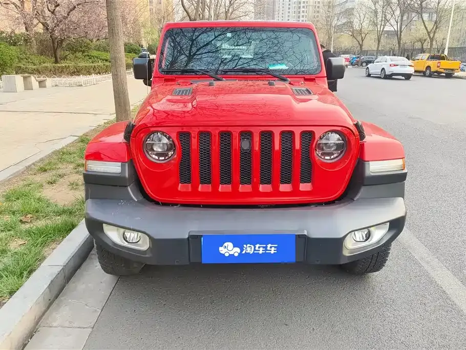 Jeep Wrangler — фото 8