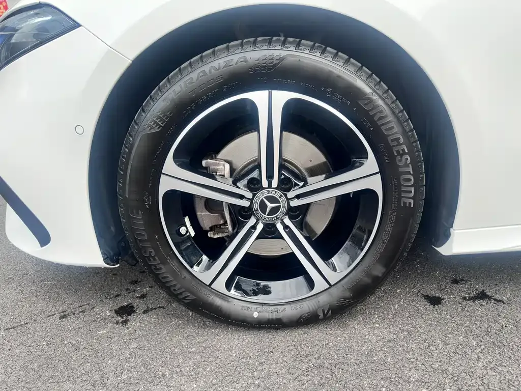 Mercedes-Benz A-Class 2023 из CN, фото 3