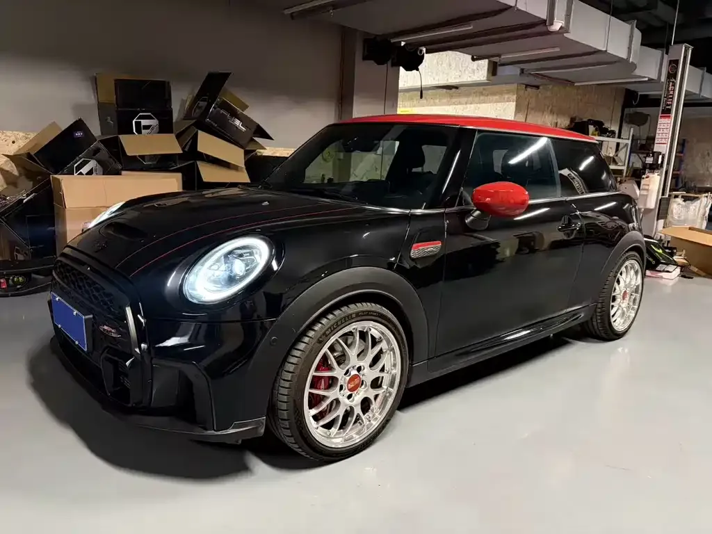 MINI JCW (John Cooper Works) 2022 из CN, фото 1