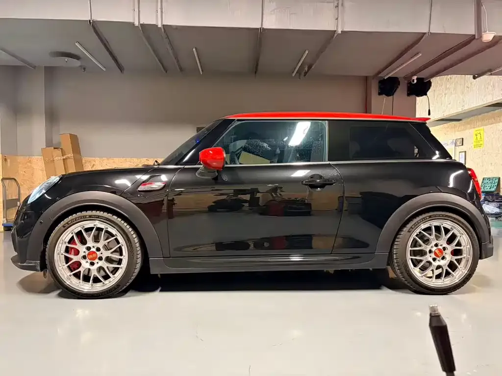 MINI JCW (John Cooper Works) 2022 из CN, фото 5