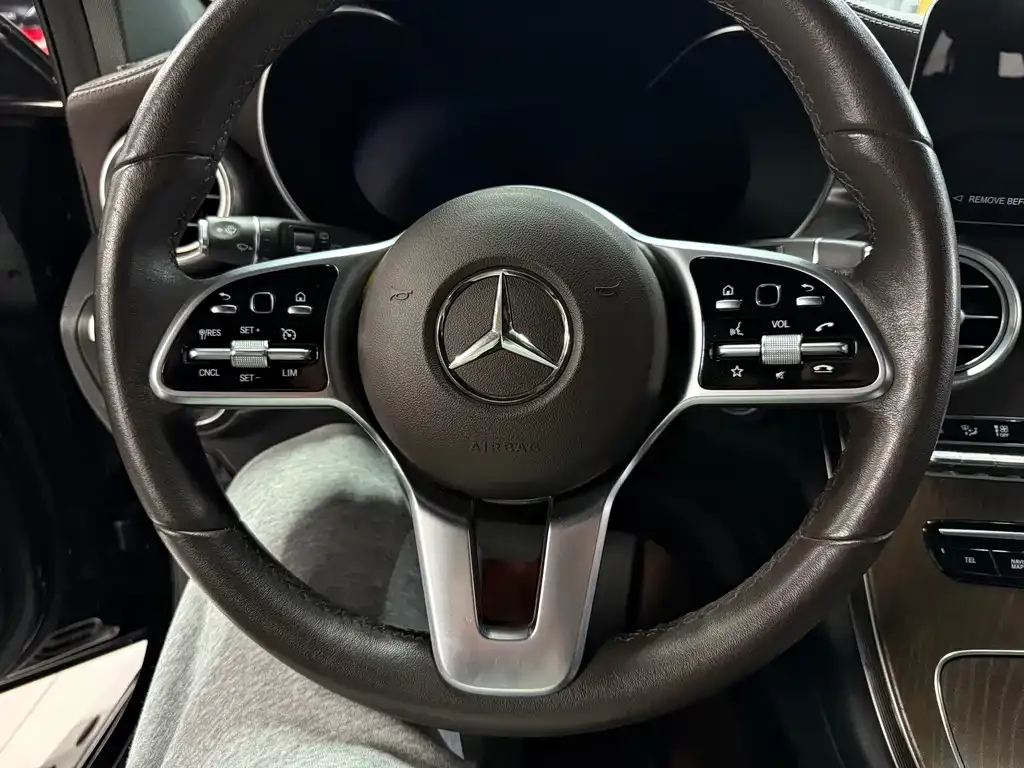 Mercedes-Benz GLC — фото 3