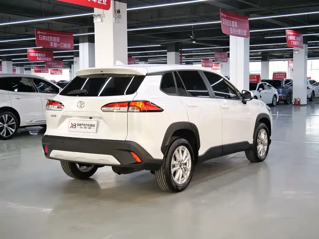 Toyota Corolla Cross 2025 из CN, фото 5