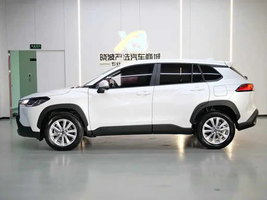 Toyota Corolla Cross 2025 из CN, фото 9