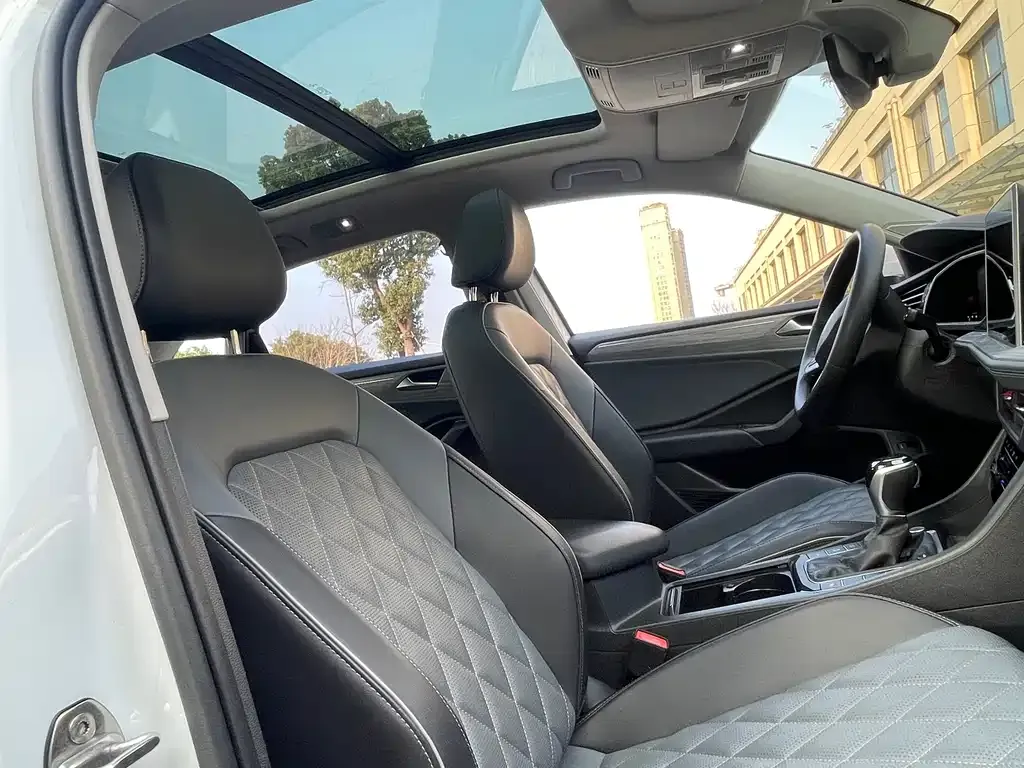Volkswagen Sagitar 2023 из CN, фото 4