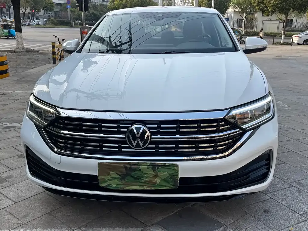 Volkswagen Sagitar 2023 из CN, фото 3