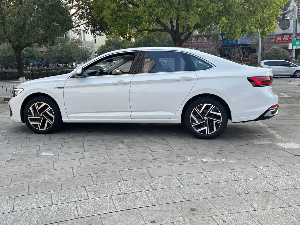 Volkswagen Sagitar 2023 из CN, фото 7