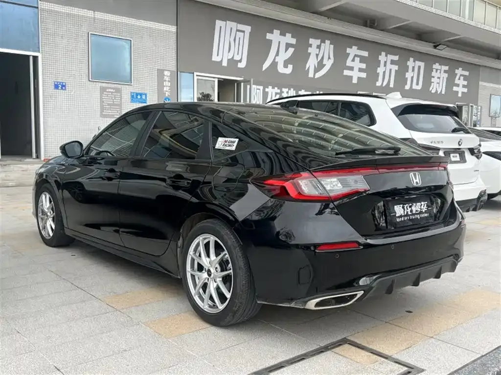 Honda Civic 2025 из CN, фото 8