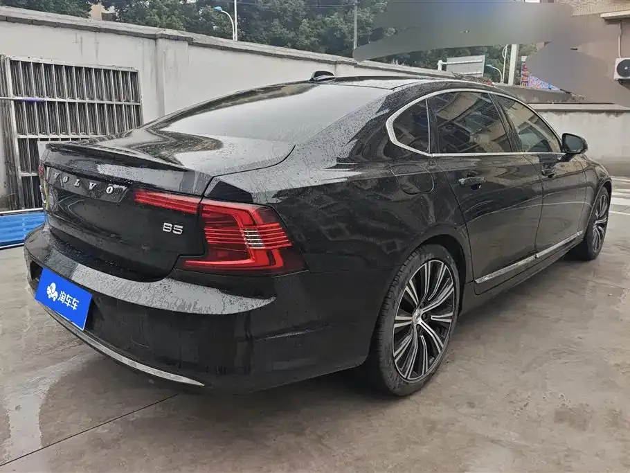 Volvo S90 — фото 9
