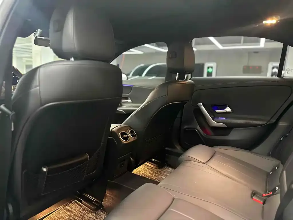 Mercedes-Benz A-Class 2022 из CN, фото 3