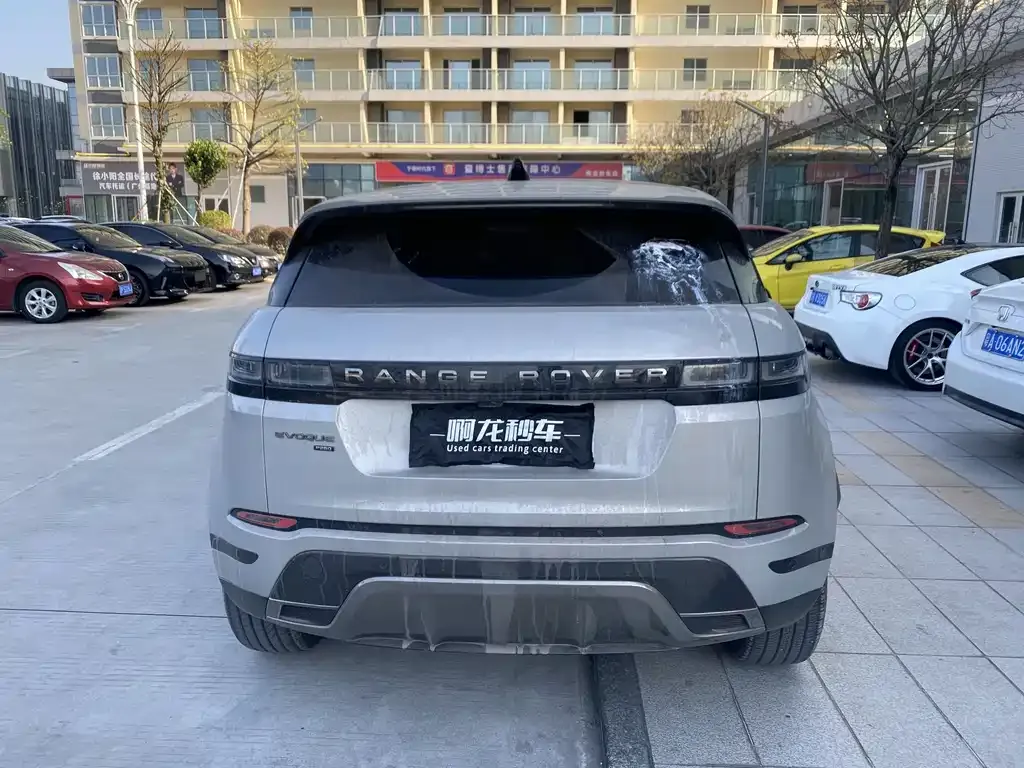 Land Rover Evoque — фото 7